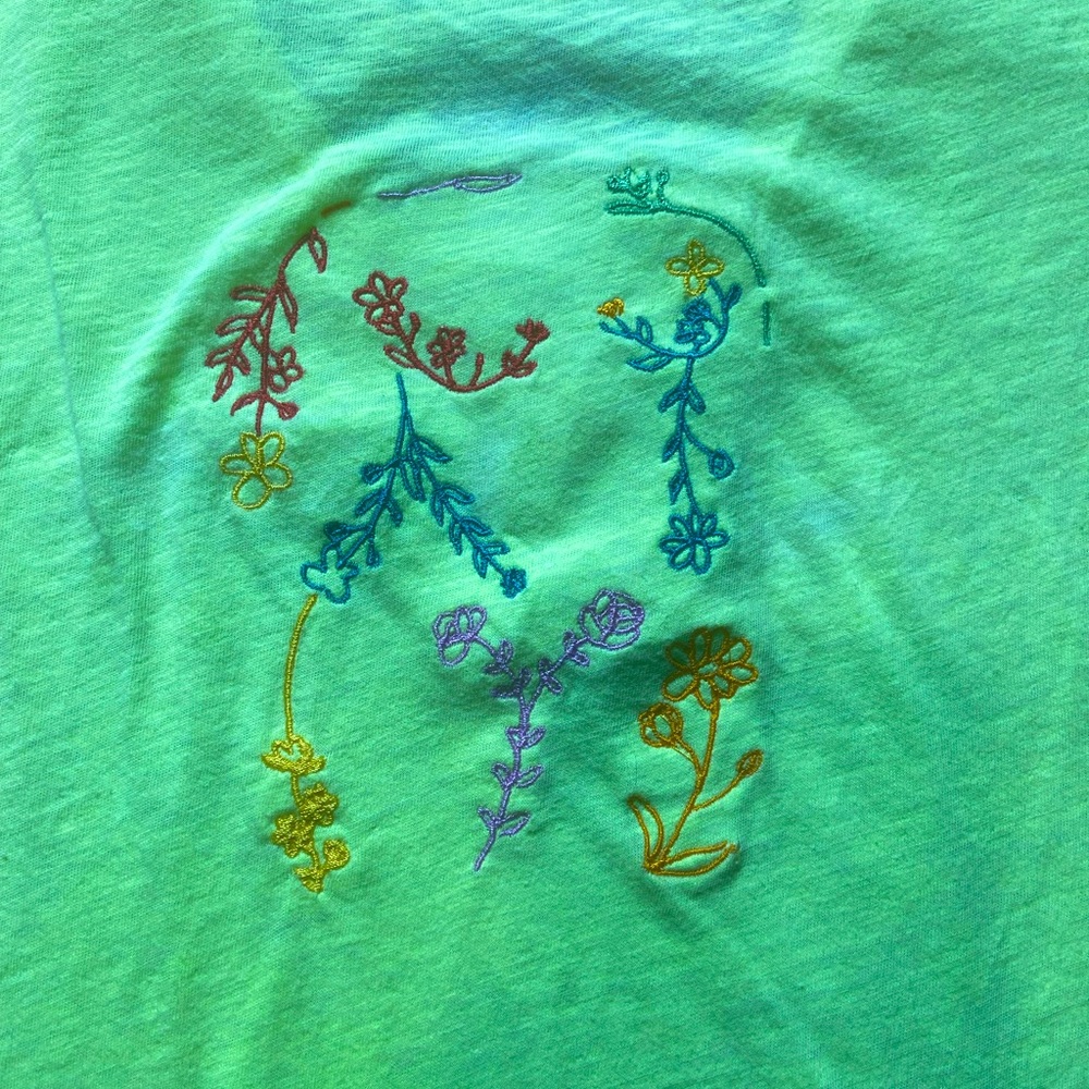 Short Sleeve Flower Woman Shirt